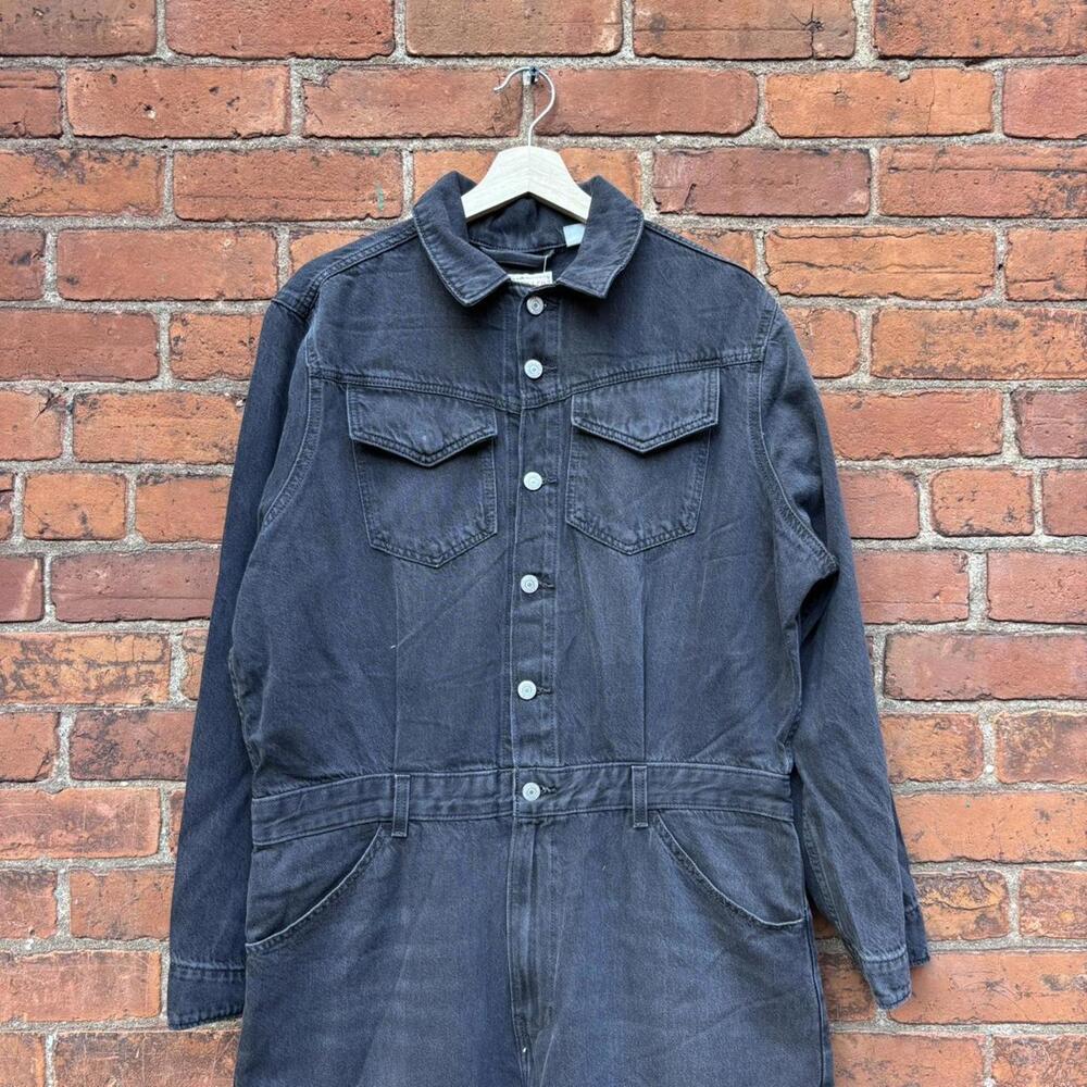 Levi’s big E flare coveralls 34